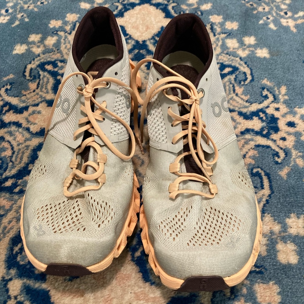 Cloud shoes